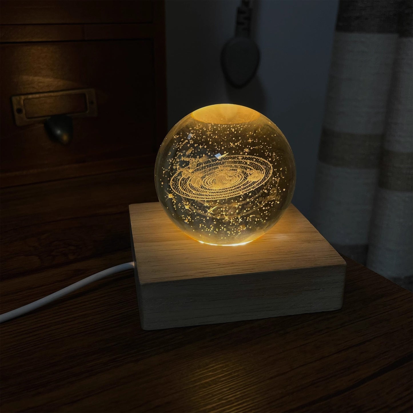 Bored Take a look at the solar system! Romantic glowing crystal ball ornaments for holiday birthday commemorative gifts