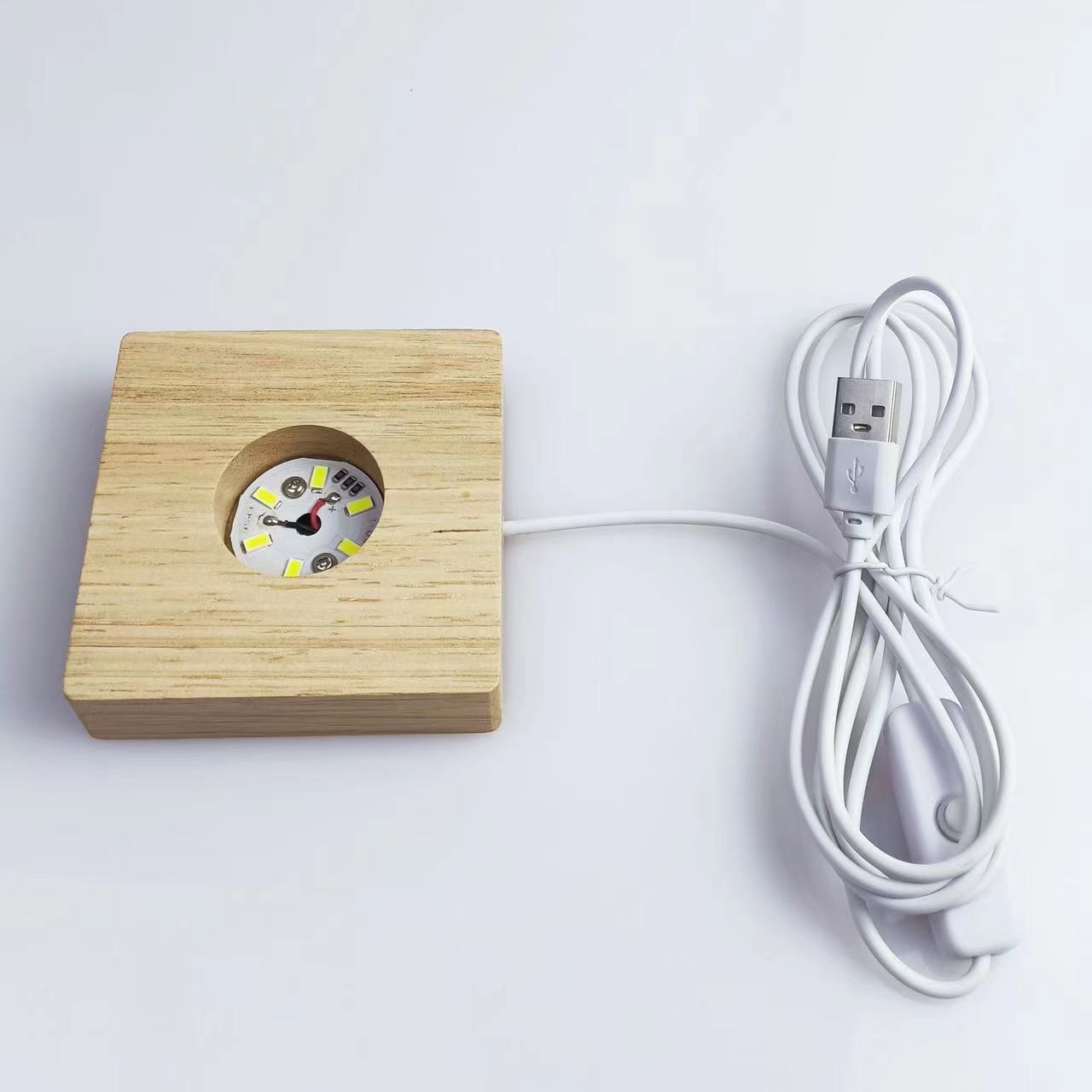 Bored Take a look at the solar system! Romantic glowing crystal ball ornaments for holiday birthday commemorative gifts