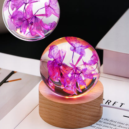 Senior romantic birthday gifts, real flowers, resin frozen ball ornaments, holiday gifts for girls, friends, girlfriends, mothers